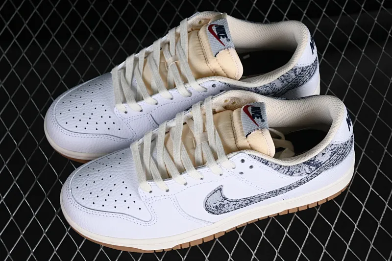 All categories Nk SB Dunk series Nk SB Dunk Low low-top sneakers Nk Dunk Low "Washed Denim" washed denim SB dunk series low-top casual sports skateboard shoes FN6881-100
